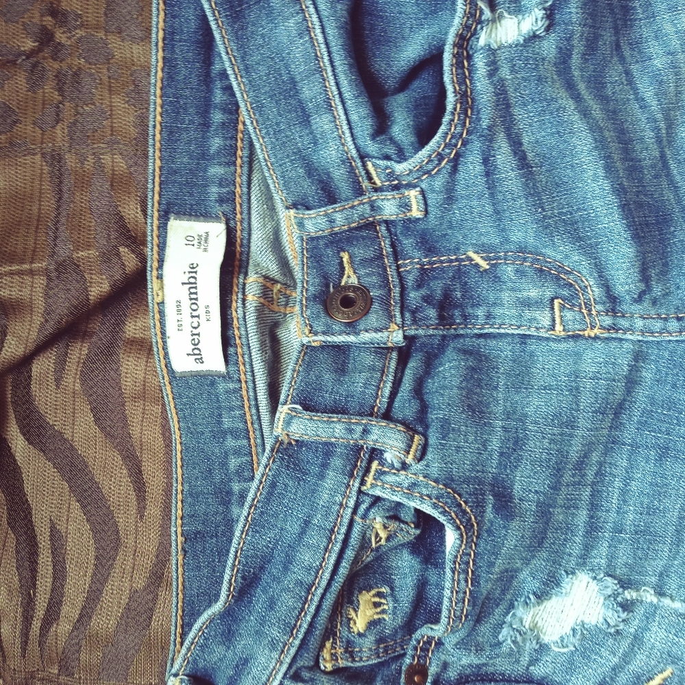 Abercrombie kids jeans